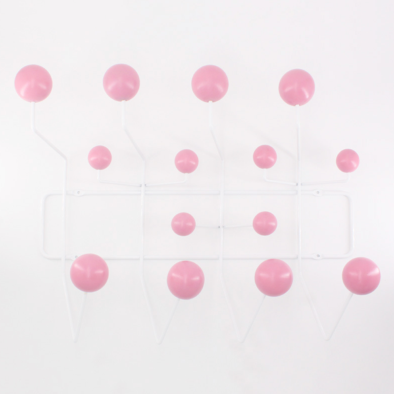 Cuier de perete – Design elegant și funcțional