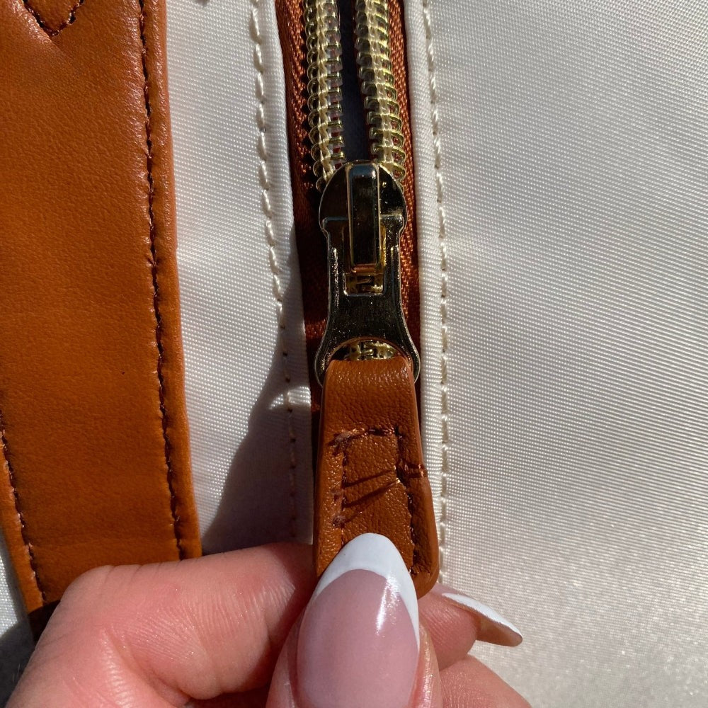 حقيبة السفر - الأناقة والحماية من المطر