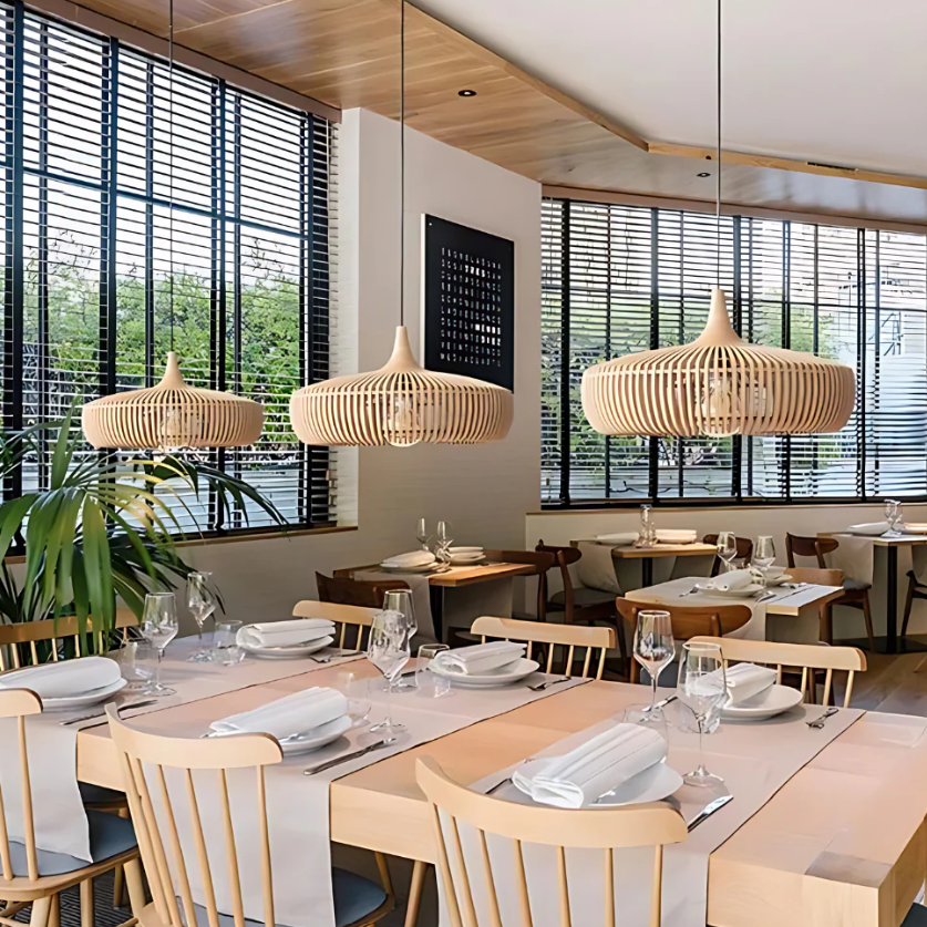 エレガントな照明吊り下げ – 輝きと洗練