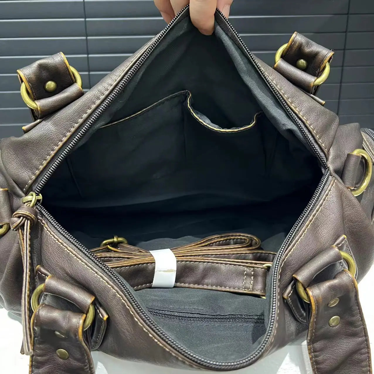 Clara | Saco À Mão Retro Com Alça – Elegância Intemporal E Estilo Vintage