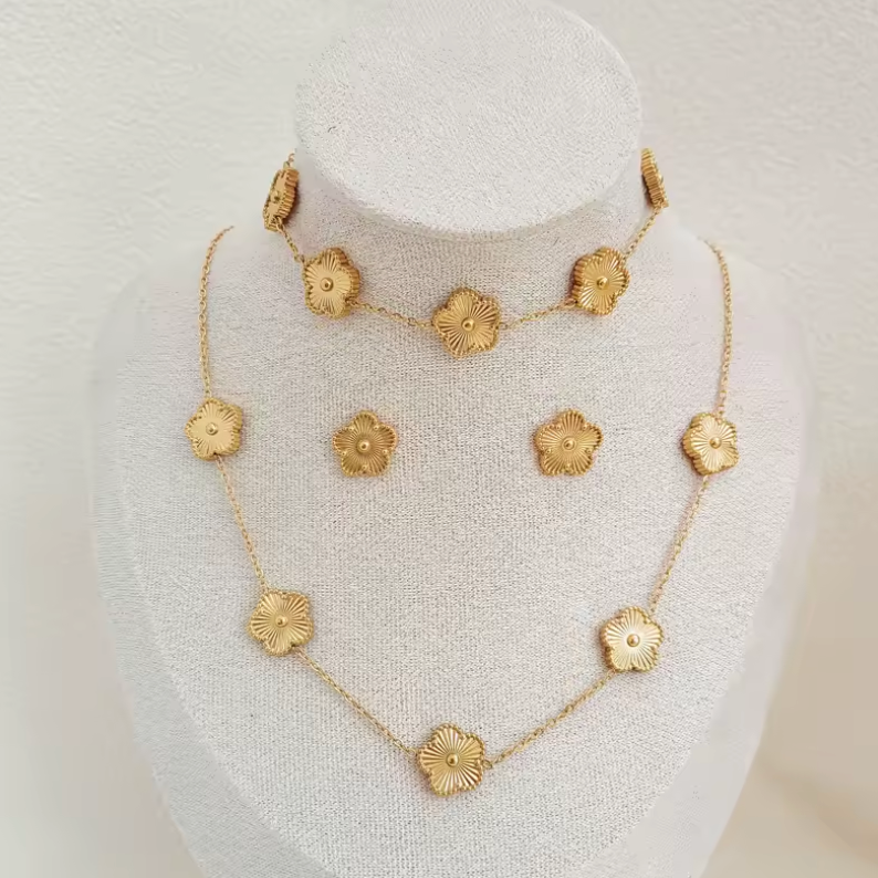 Sada šperků – Elegantní zlatá z nerezové oceli