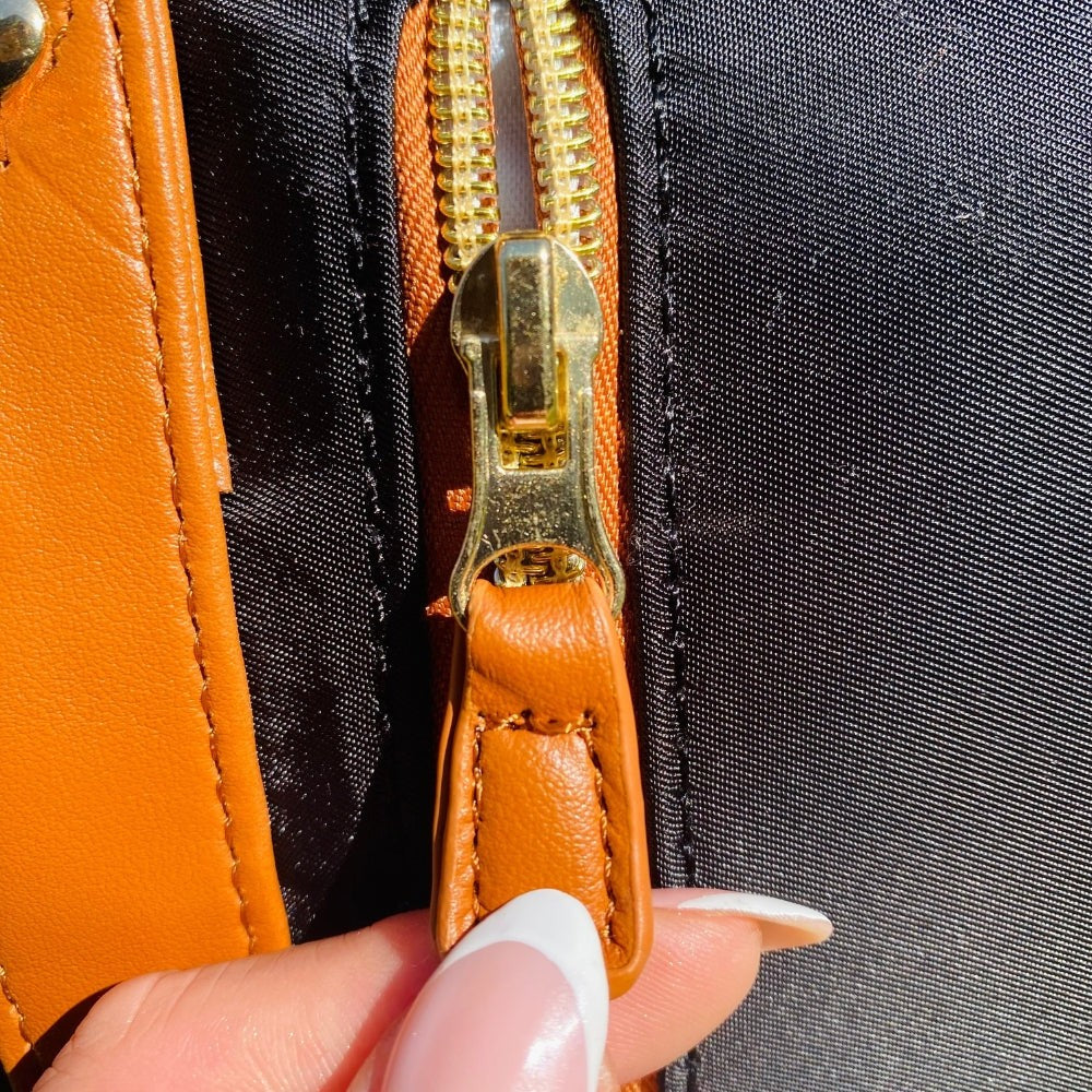 حقيبة السفر - الأناقة والحماية من المطر