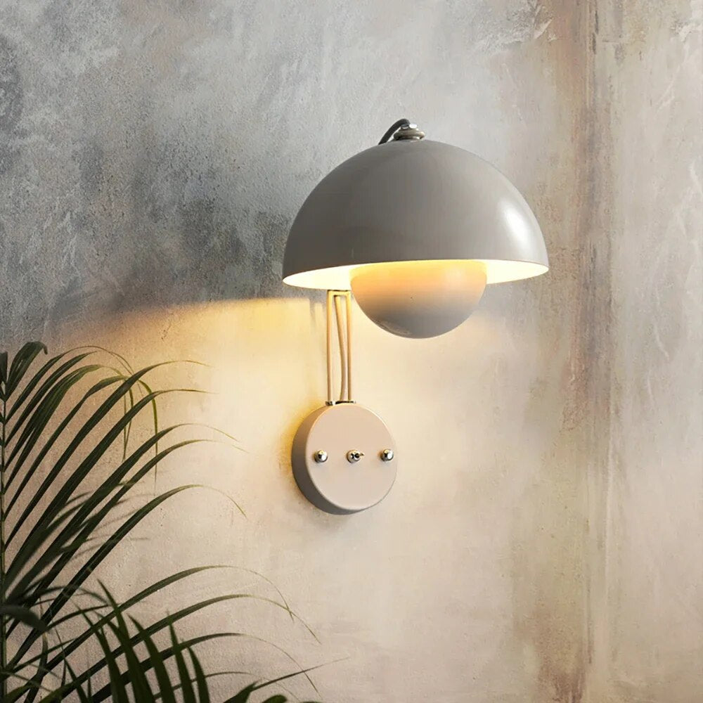 Illuminated wall lamp - Elegant lighting and a warm ambience