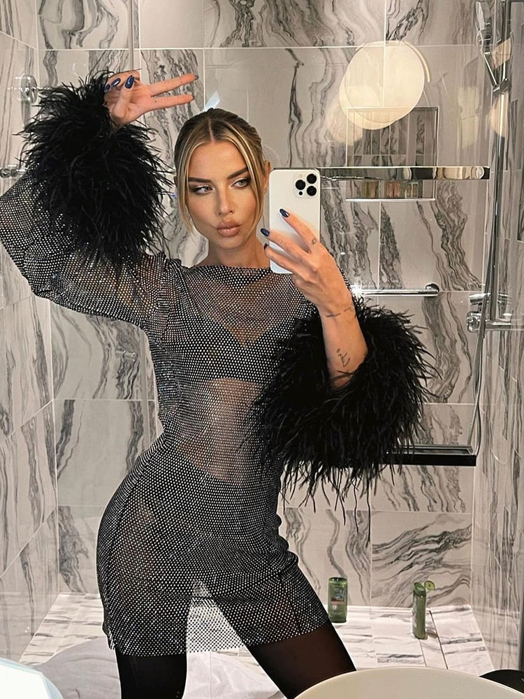 שמלות ערב – סגנון מנצנץ ונשי