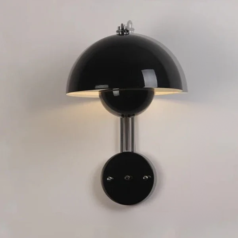 Illuminated wall lamp - Elegant lighting and a warm ambience