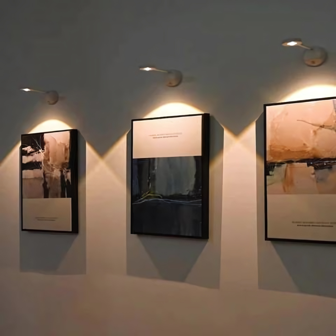 実用的な壁掛けランプ – 動きセンサーとUSB充電