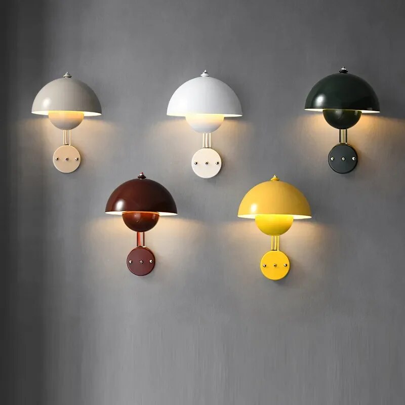 Illuminated wall lamp - Elegant lighting and a warm ambience