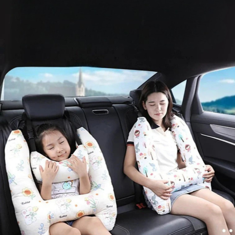 Resekudde för barn - stöd för huvudet och lugn sömn