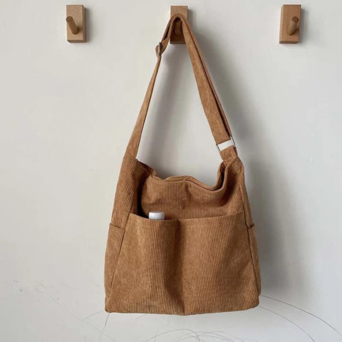 Skulderveske i kanvas - Avslappet og elegant stil