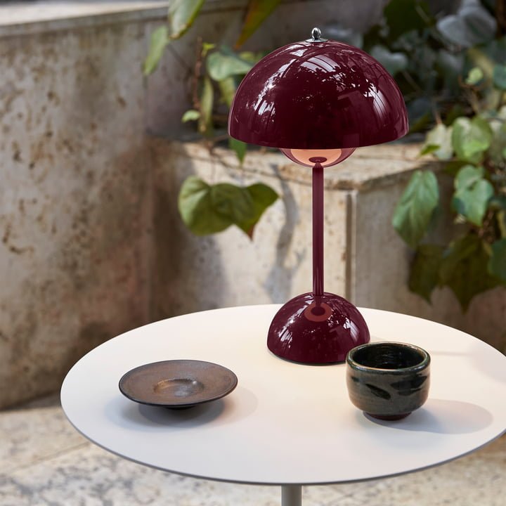 Irodai LED Lámpa – Modern egyszerűség és funkcionalitás