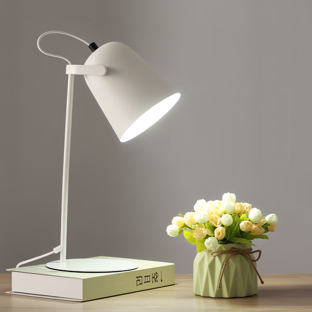 Lampe De Table Rotative Moderne – Élégance Et Fonctionnalité