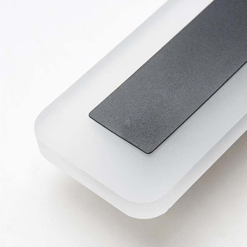 מנורת קיר מודרנית חיצונית – אידיאלית לגינה או חזית