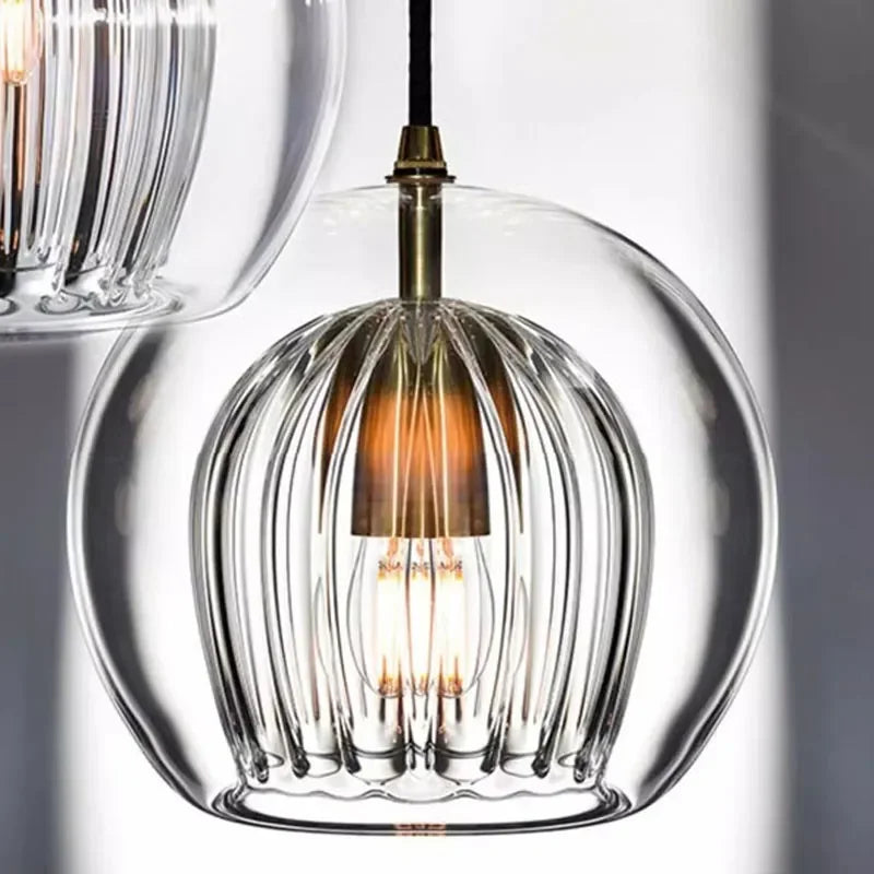 Sphère Lumineuse Moderne En Verre - Soft Light and Refined Style