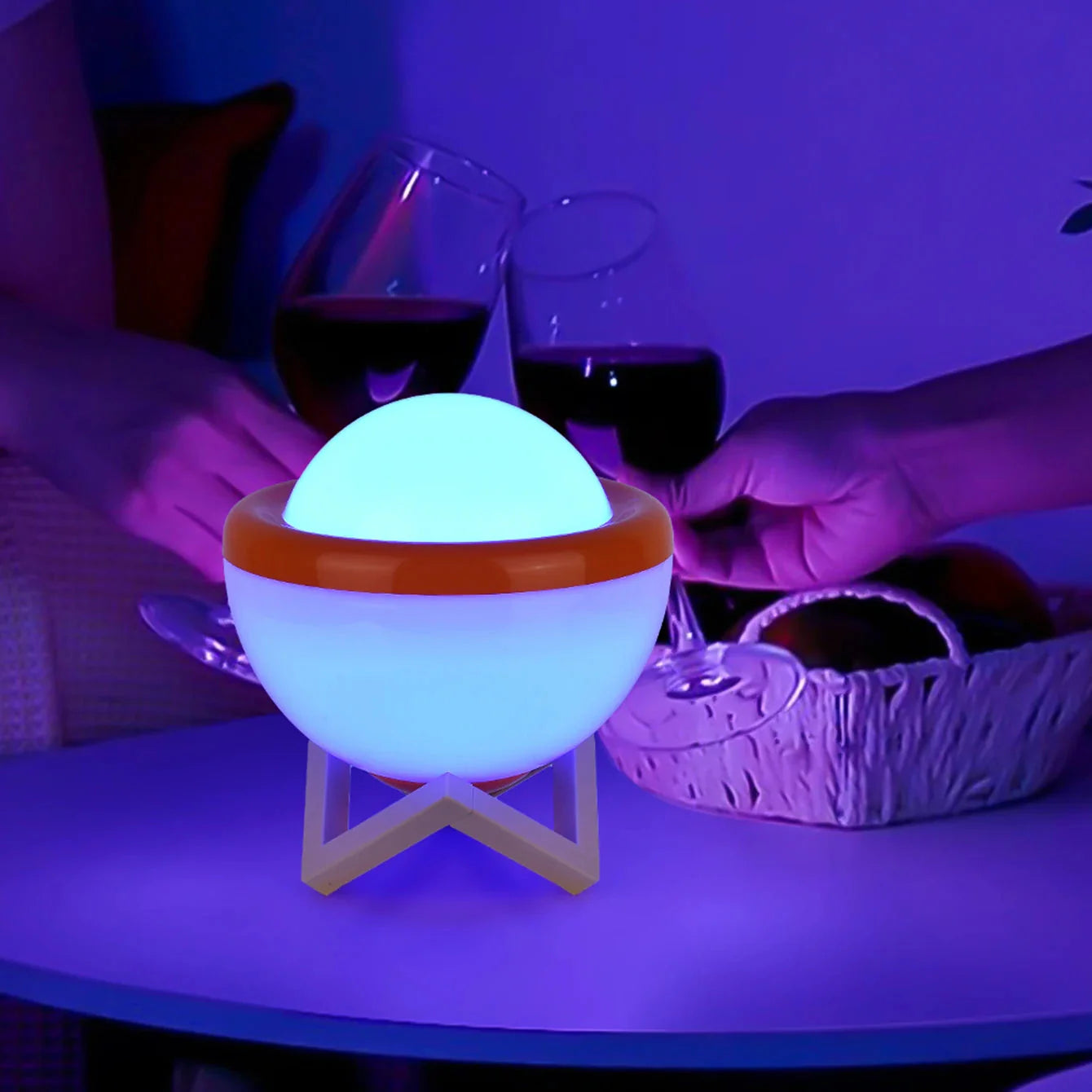 Yöpöytälamppu Klassinen Tyyli – Eleganssia ja Pehmeää Valoa