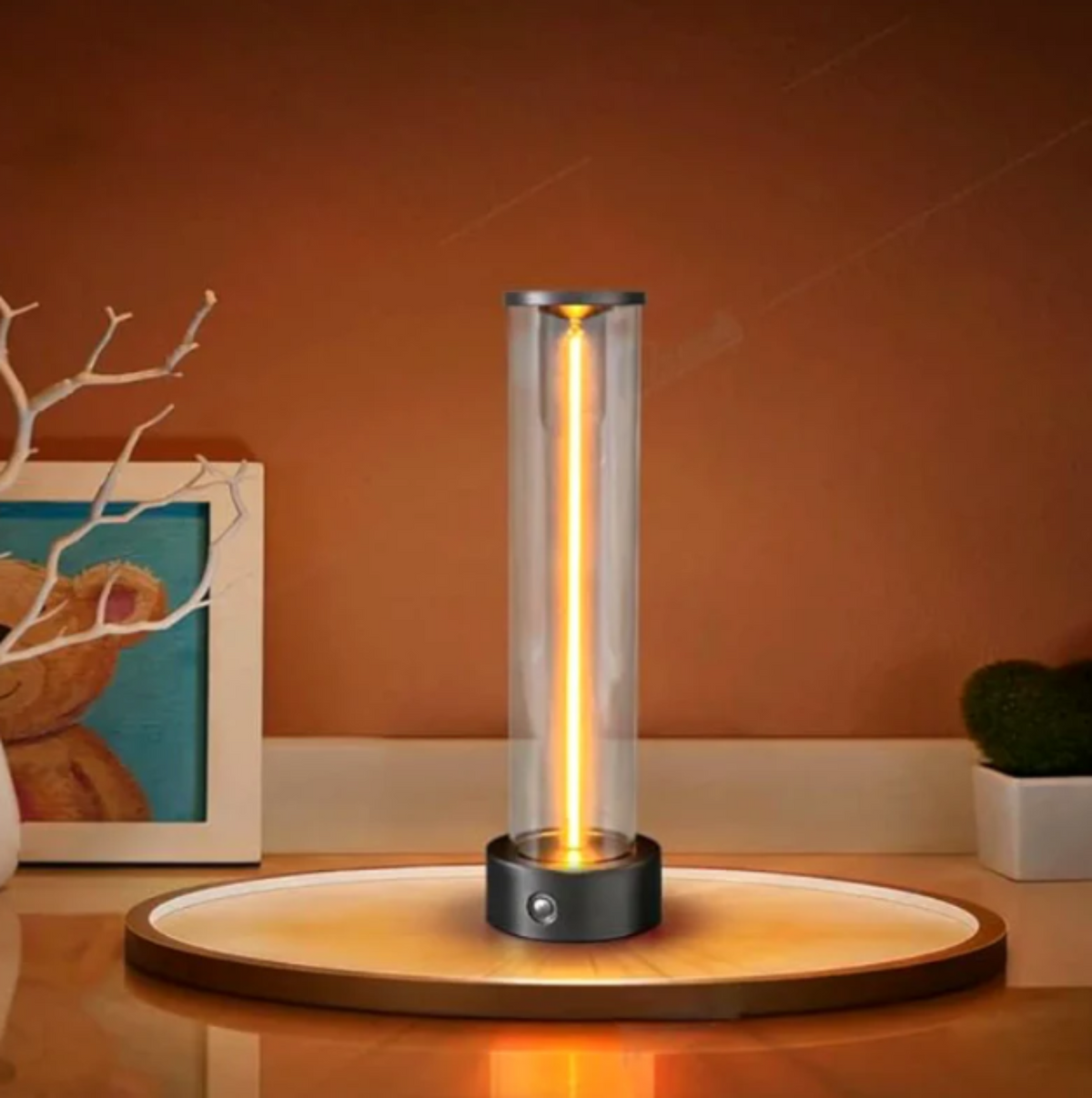 Stolní LED lampa - Moderní a elegantní osvětlení 