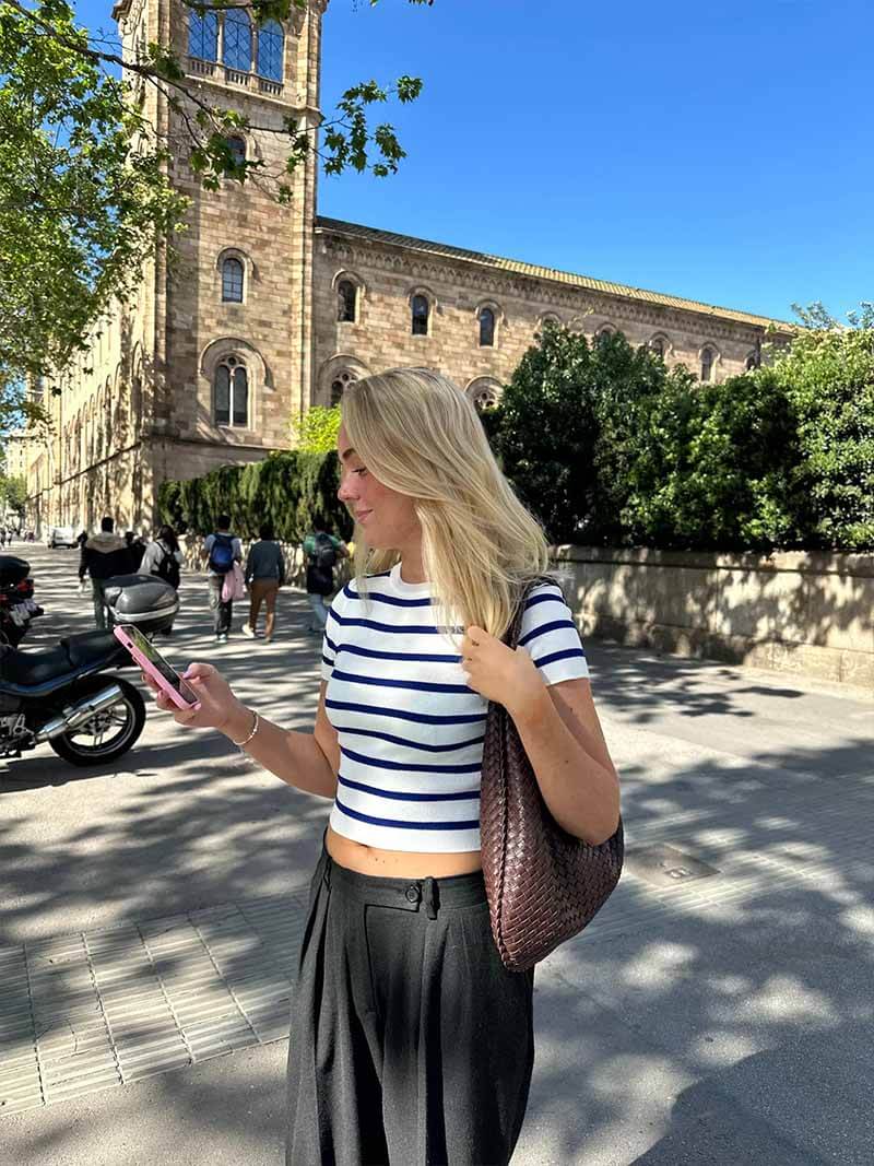 Josiane | Bolsa de Mano Trenzada – Elegancia Artesanal y Encanto Atemporal 