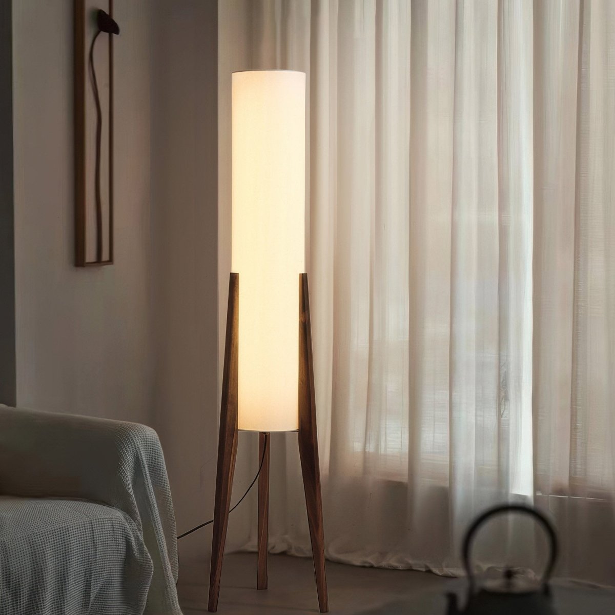 Floor Lamp – Modern Elegance 