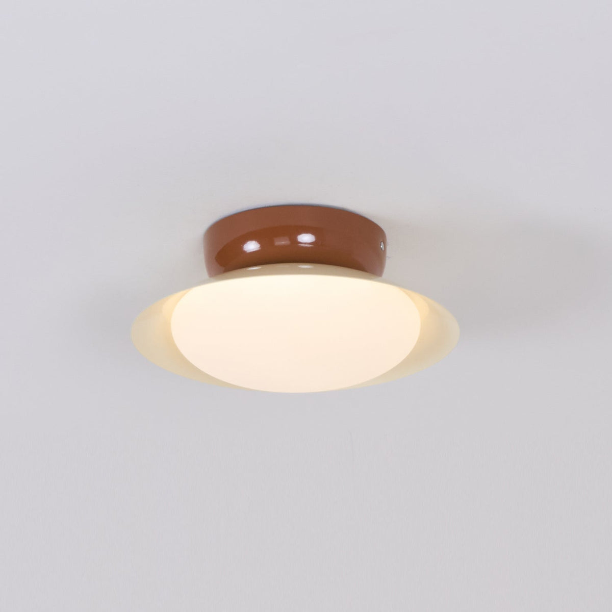 Plafón LED redondo - Resplandor natural y discreta elegancia