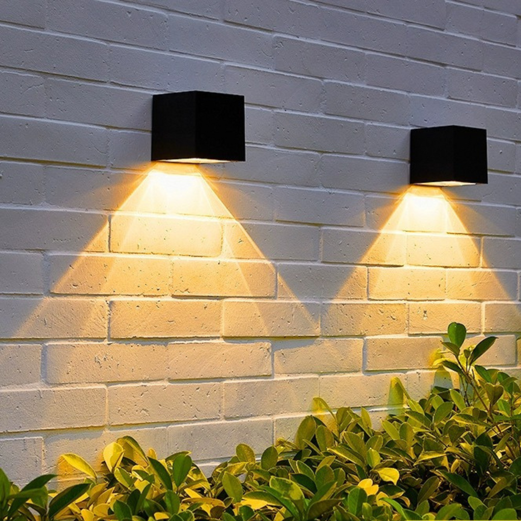 Outdoor Solar Wall Lamp IP65 - Durable And Ecological Lighting