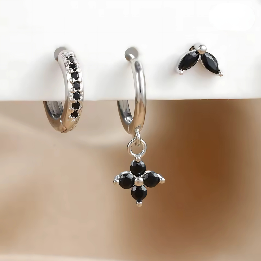 イヤリングとピアスのセット – 多様性と微妙な輝き 