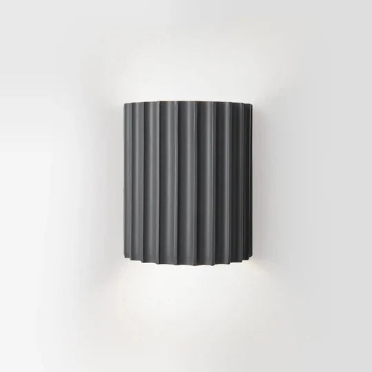 Applique da Parete Moderna in Resina – Eleganza e Originalità 