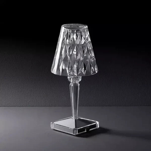 Crystal Table Lamp – Modern Elegance and Warm Atmosphere 