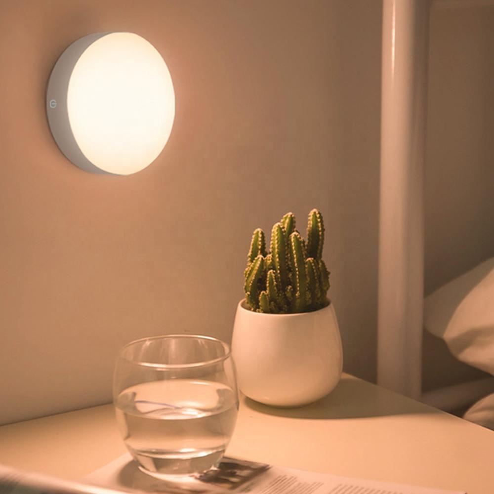 Rörelsedetektorlampa - kompakt design och hög känslighet