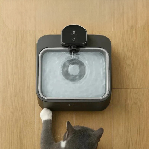 نافورة مياه للقطط بدون سلك - حرية وترطيب مستمر 