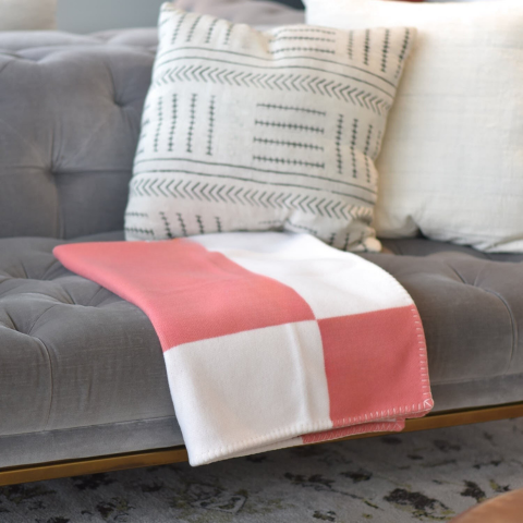 Plaid Checked – Modern Elegance and Cozy Comfort 