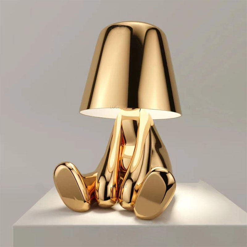 Moderní Stolní Lampa – Minimalistická Elegance A Jemné Světlo 