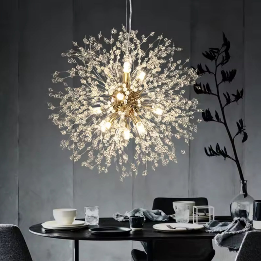 Lampadario in cristallo a sospensione – Eleganza e brillantezza senza tempo 