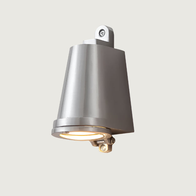 Modern and Durable Outdoor Wall Sconce – Elegance and Reliability 