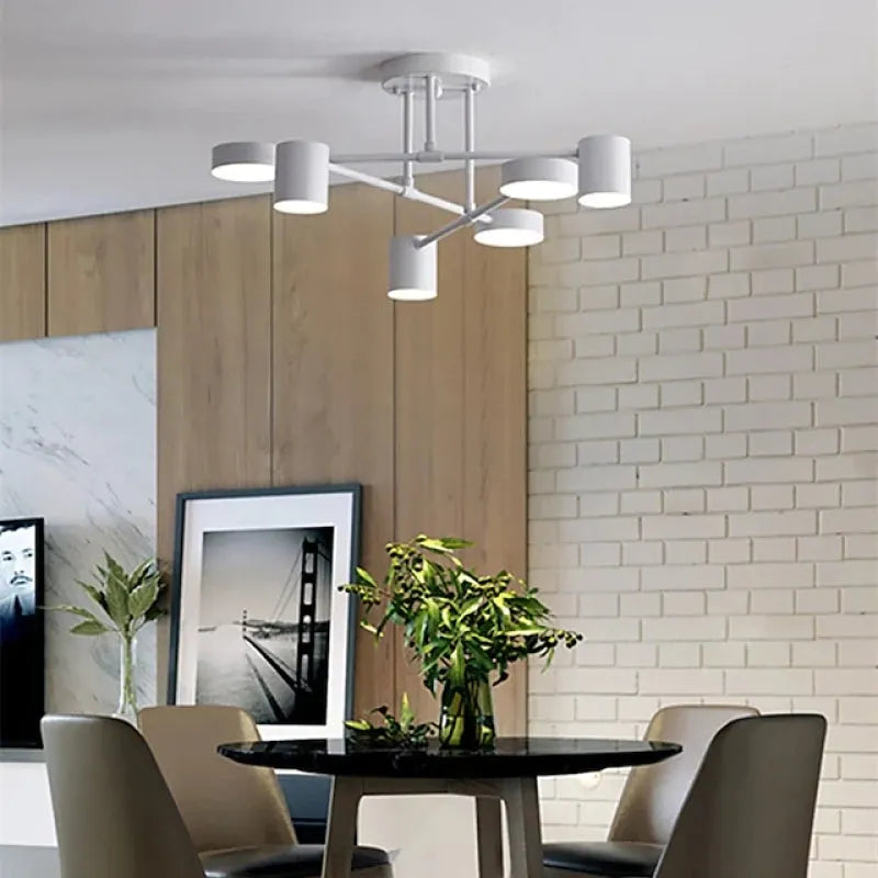 Plafoniera Moderna A 6 Teste LED Orientabili – Illuminazione Versatile E Design Chic 